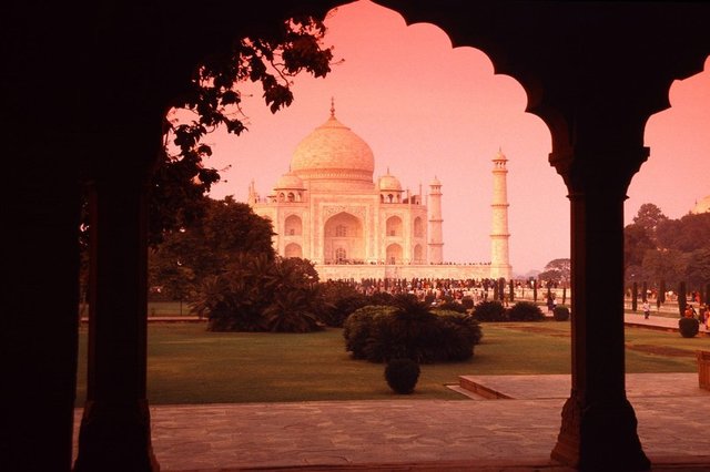 Rajasthan with Taj mahal tour